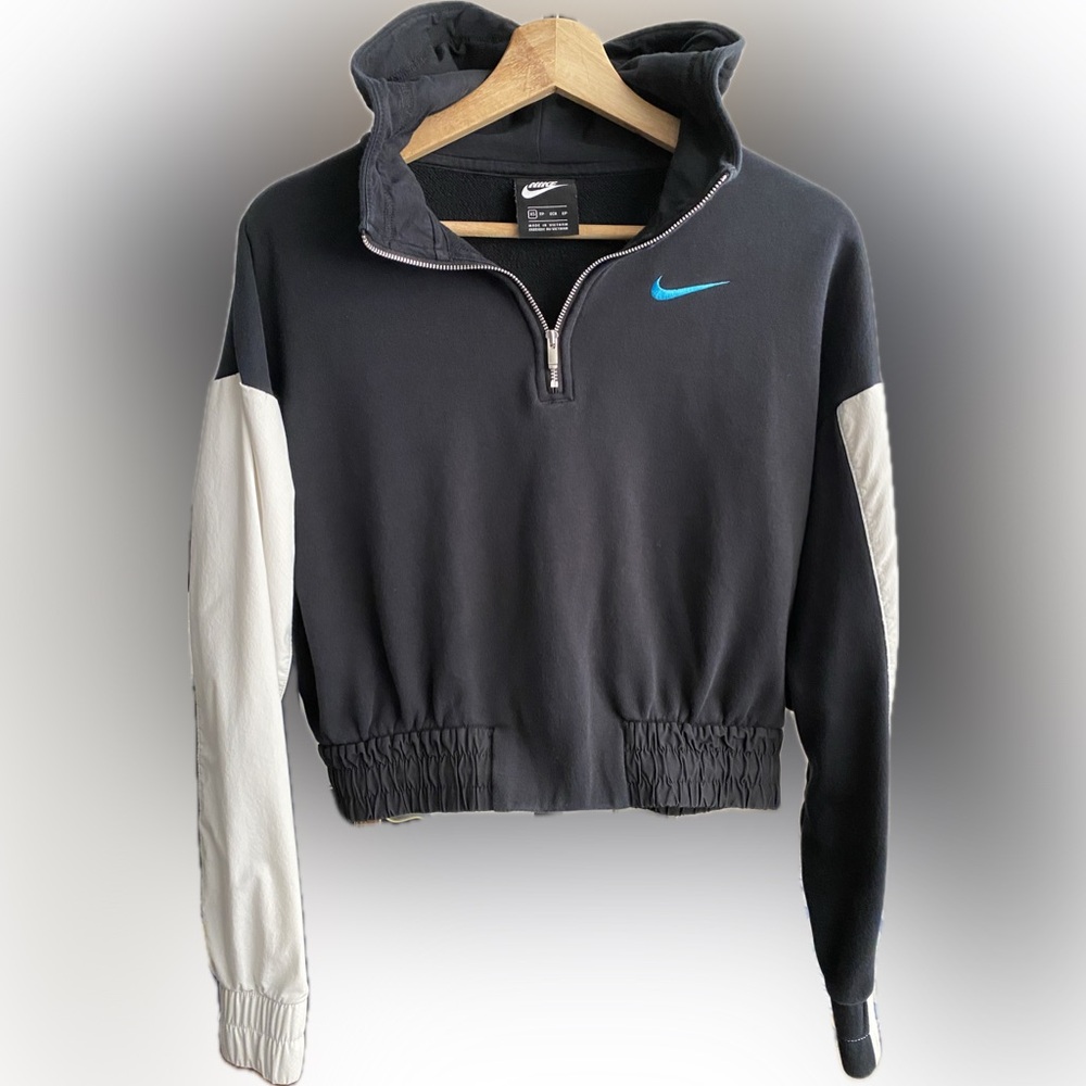 Nike Sportswear Icon Clash